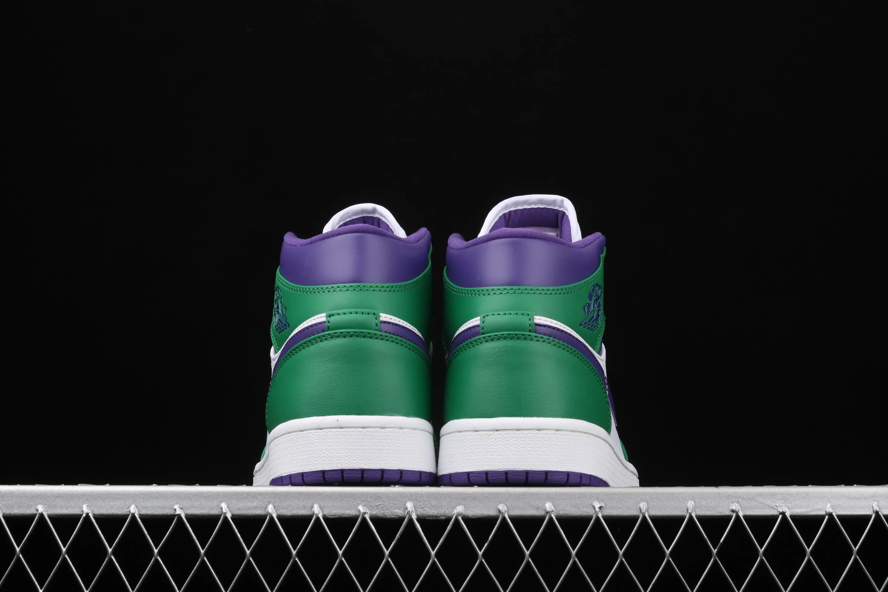 All Categories Air Jordan Jordan Series Basketball Shoes Air Jordan 1 Mid Air Jordan 1 Mid "Hulk" AJ1 Joe 1 Hulk White Purple Green Mid-top Classic Retro Cultural Leisure Sports Basketball Shoes 554724-300